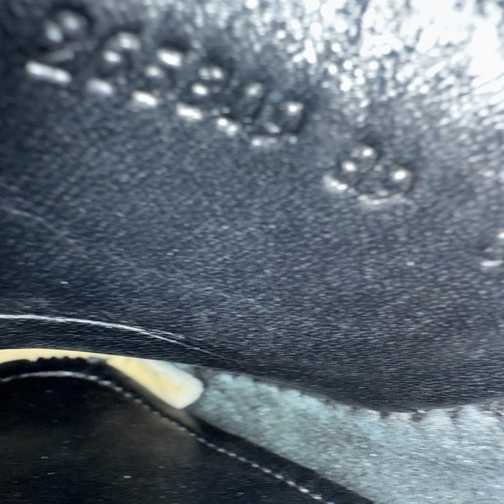GUCCI black leather loafers. - Picture 15 of 15
